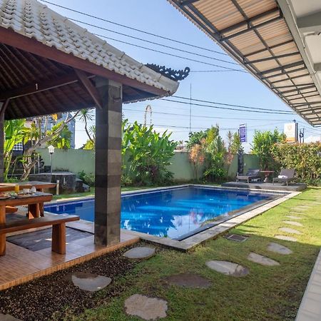 Cempaka Mas Guest House Canggu Exterior foto